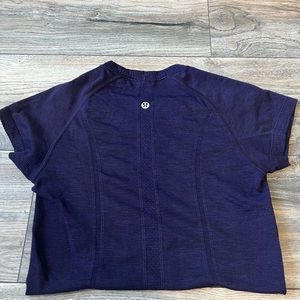 dark purple lulu lemon short sleeve